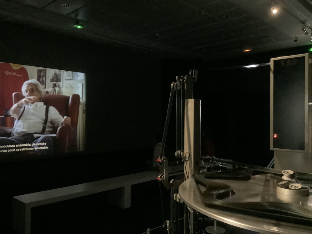 4K home theater projector setup